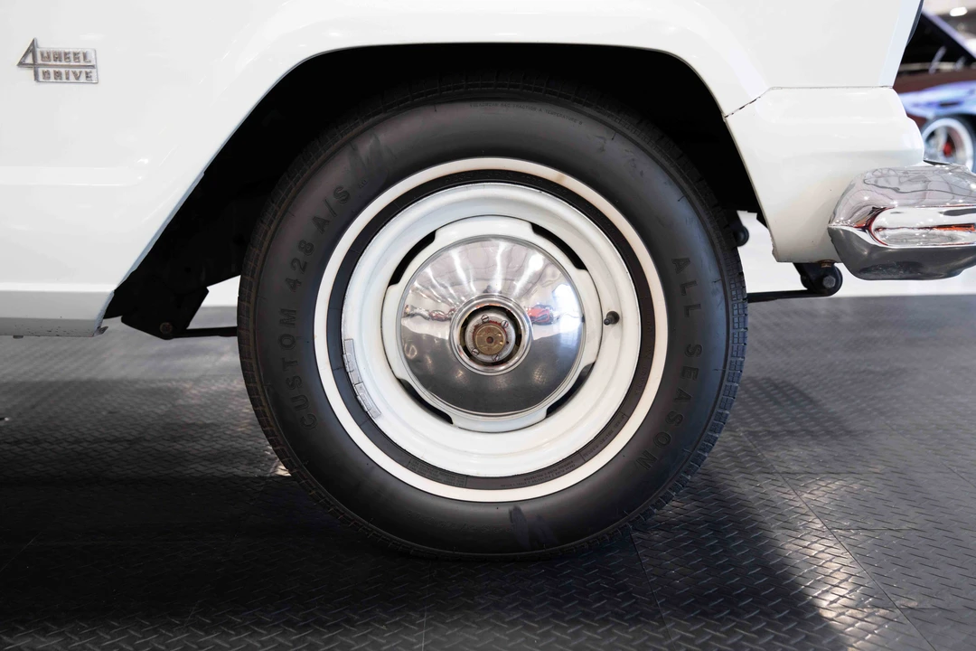 1965 Jeep SJ Wagoneer - Image 27 of 31
