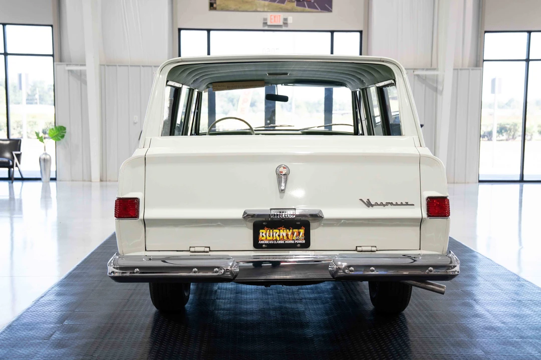 1965 Jeep SJ Wagoneer - Image 6 of 31