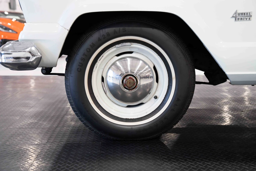 1965 Jeep SJ Wagoneer - Image 28 of 31