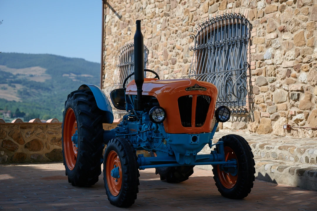 1965 Lamborghini Tractors - Image 12 of 31