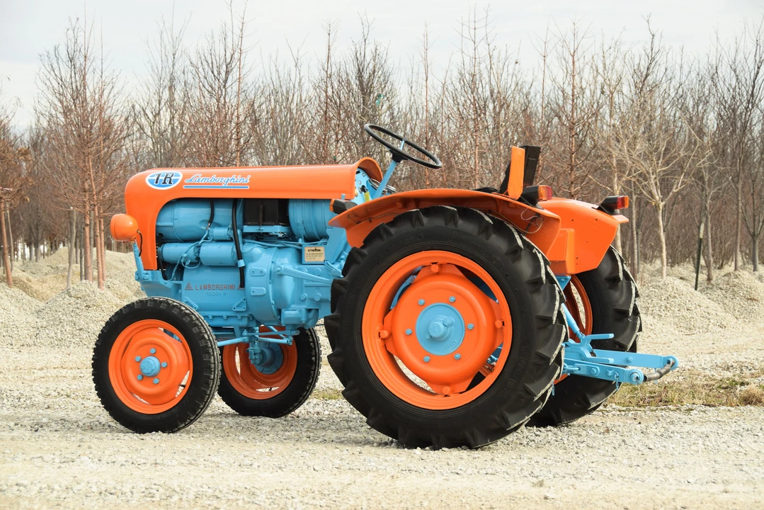 1965 Lamborghini Tractors - Image 7 of 21