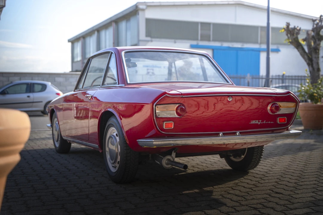 1965 Lancia Fulvia - Image 8 of 29