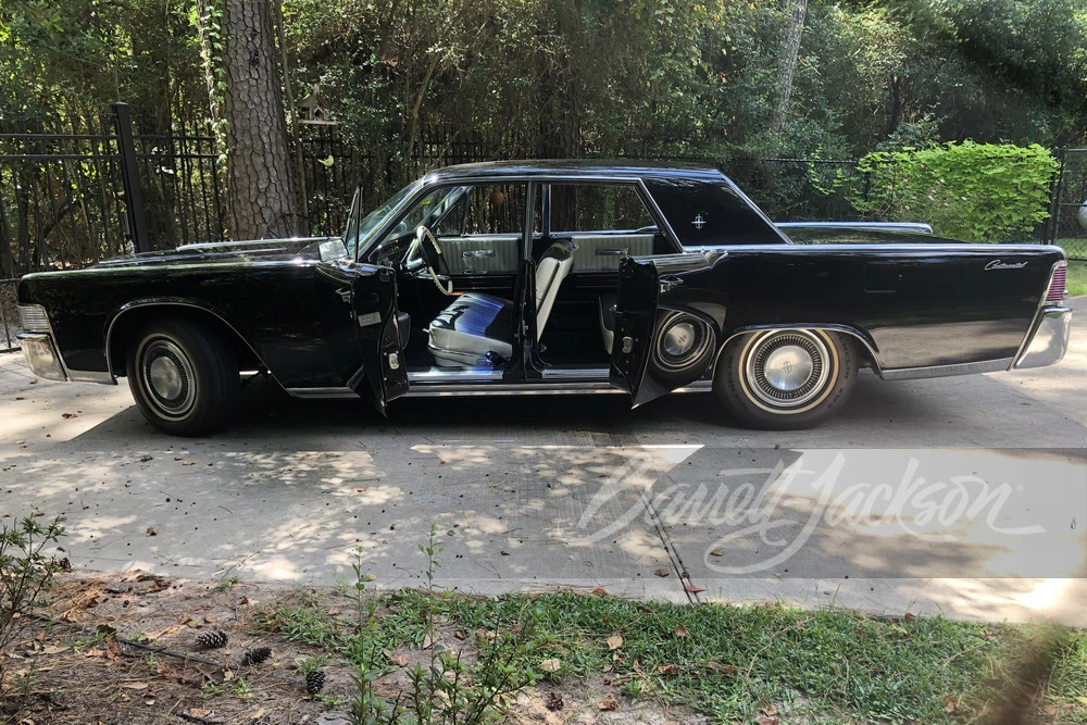 1965 Lincoln Continental 4th Gen - Image 6 of 29