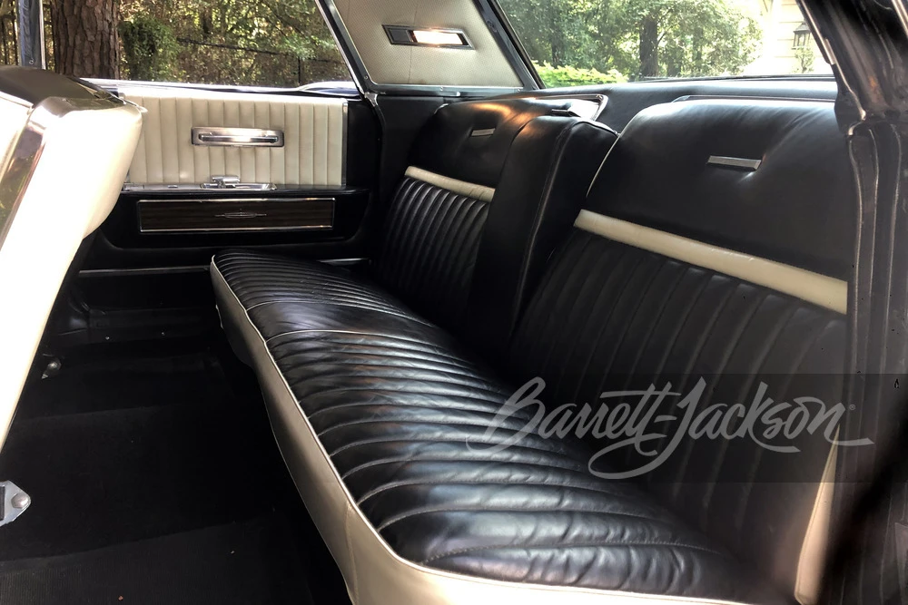 1965 Lincoln Continental 4th Gen - Image 13 of 29
