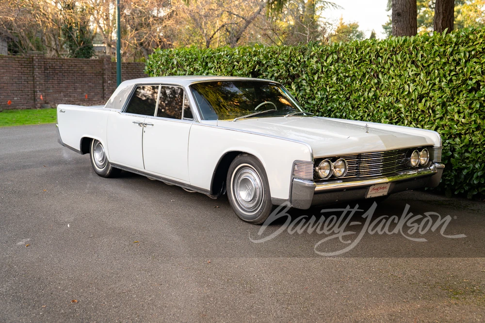 1965 Lincoln Continental 4th Gen - Image 6 of 31