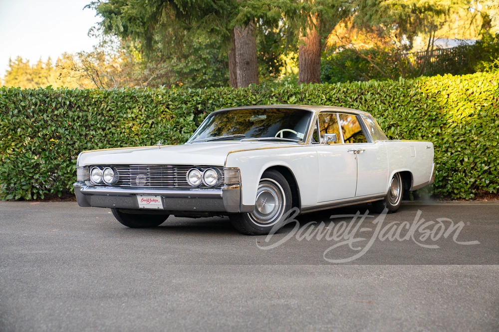 1965 Lincoln Continental 4th Gen - Image 9 of 31