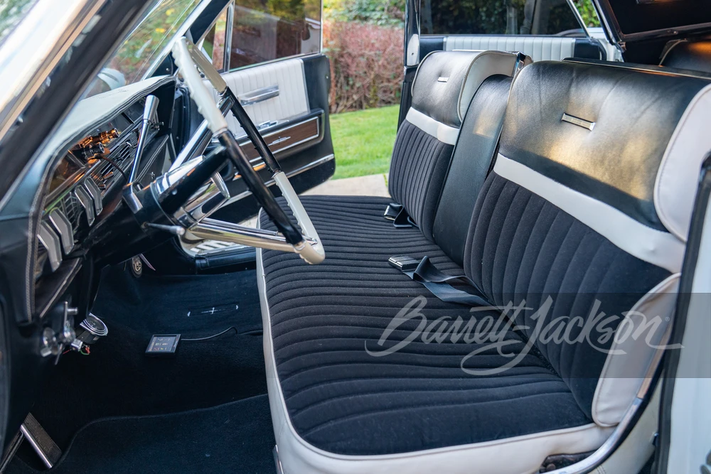 1965 Lincoln Continental 4th Gen - Image 19 of 31