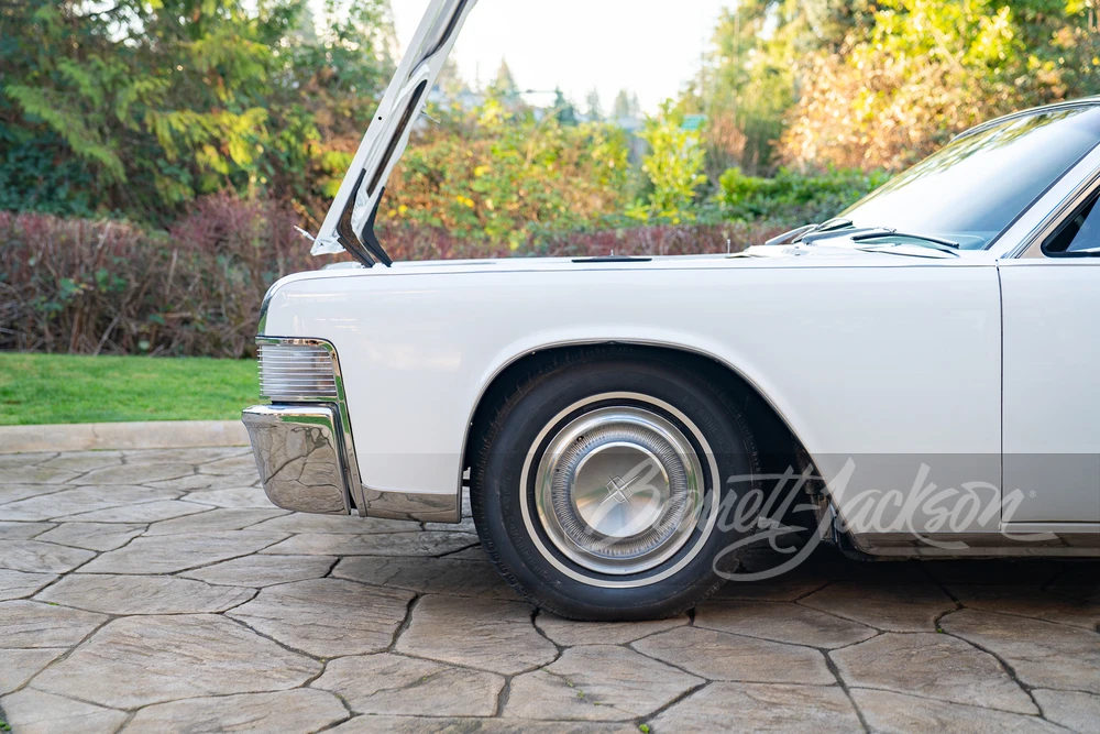 1965 Lincoln Continental 4th Gen - Image 26 of 31