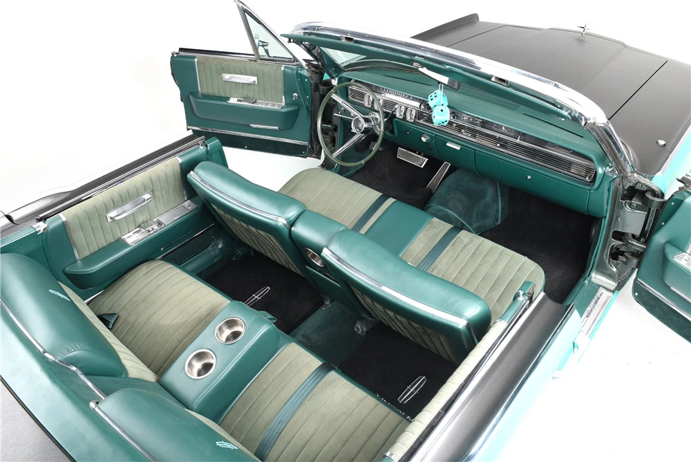 1965 Lincoln Continental 4th Gen - Image 5 of 13