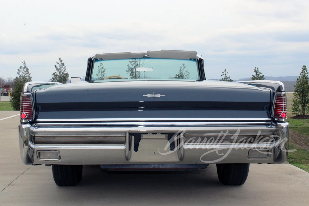 1965 Lincoln Continental 4th Gen - Image 27 of 30