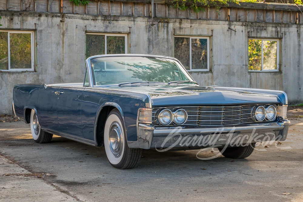 1965 Lincoln Continental 4th Gen - Image 18 of 31