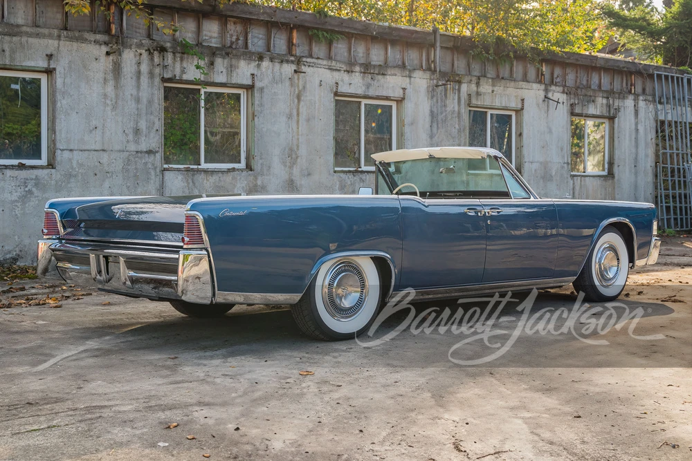 1965 Lincoln Continental 4th Gen - Image 21 of 31