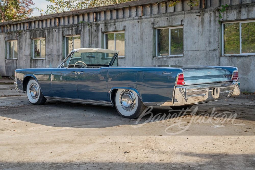 1965 Lincoln Continental 4th Gen - Image 2 of 31