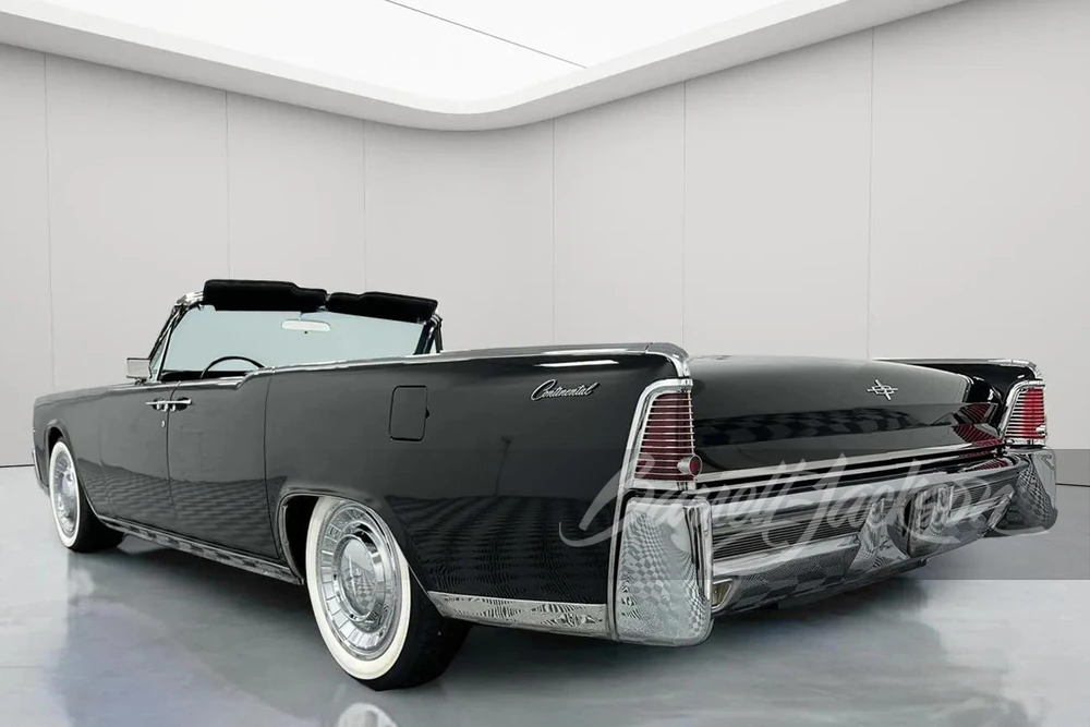 1965 Lincoln Continental 4th Gen - Image 18 of 27