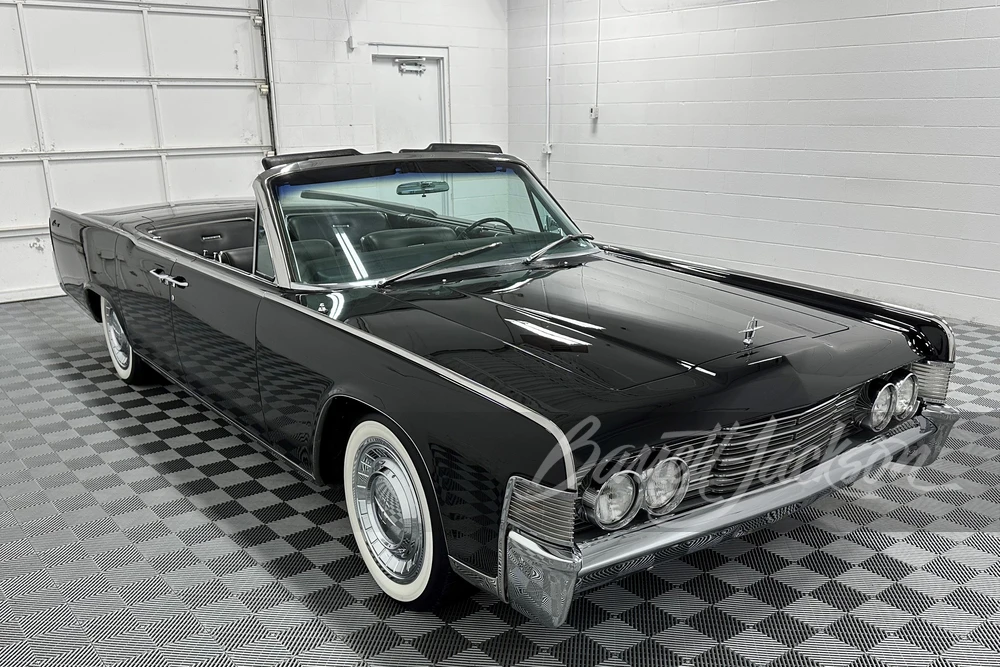 1965 Lincoln Continental 4th Gen - Image 13 of 27