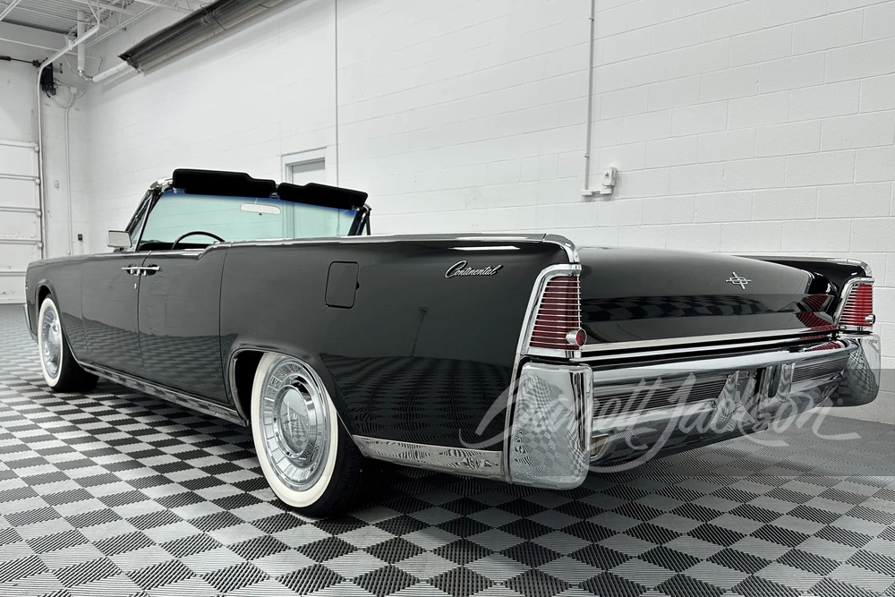 1965 Lincoln Continental 4th Gen - Image 15 of 27