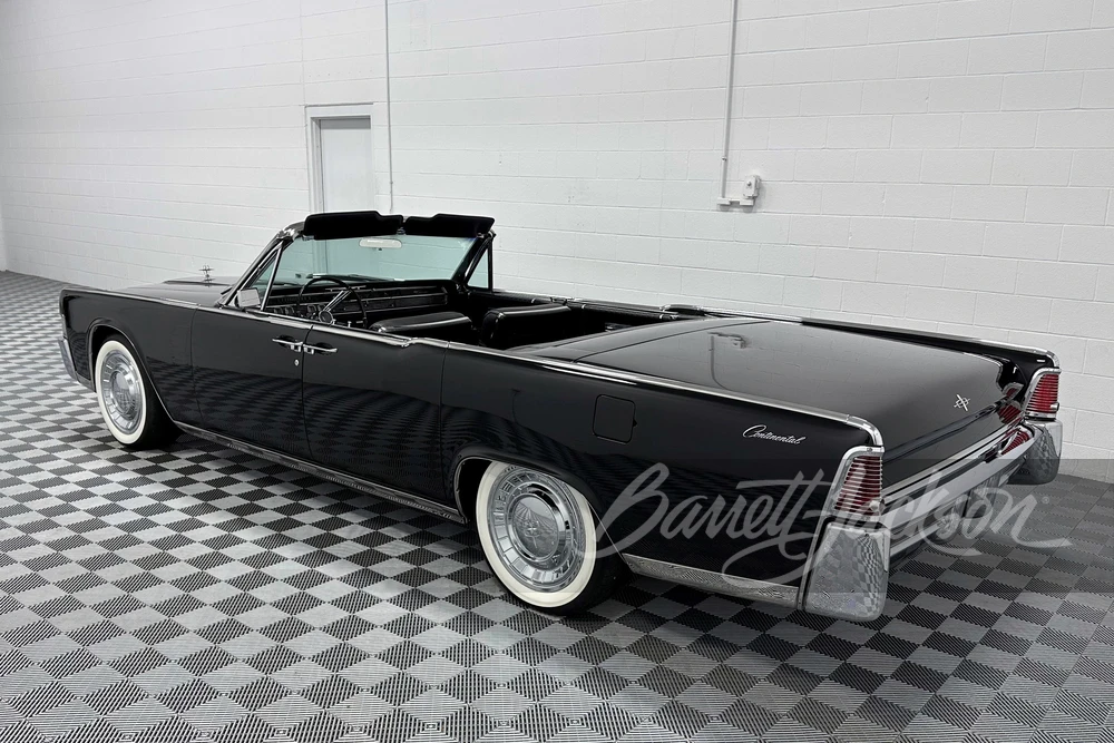 1965 Lincoln Continental 4th Gen - Image 2 of 27
