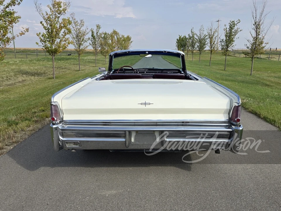 1965 Lincoln Continental 4th Gen - Image 11 of 31
