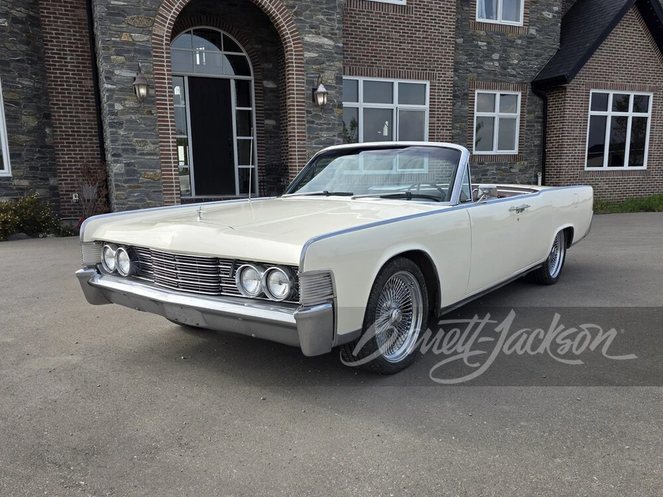 1965 Lincoln Continental 4th Gen - Image 15 of 31