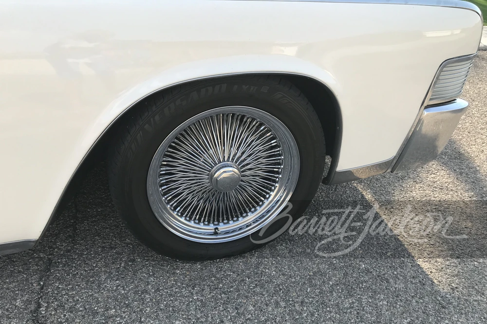 1965 Lincoln Continental 4th Gen - Image 4 of 17