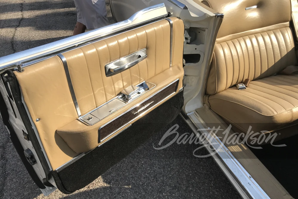 1965 Lincoln Continental 4th Gen - Image 6 of 17