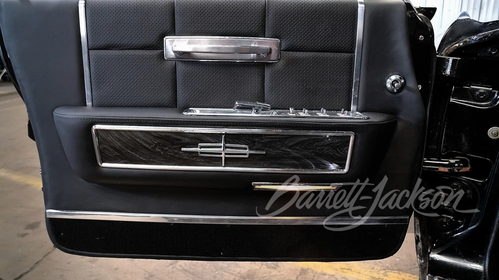 1965 Lincoln Continental 4th Gen - Image 24 of 31
