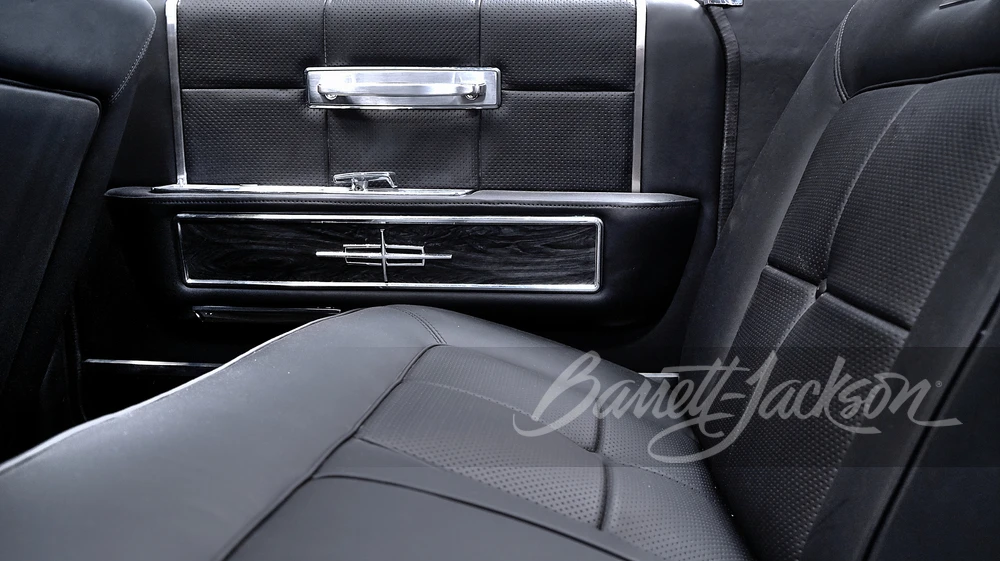 1965 Lincoln Continental 4th Gen - Image 12 of 31