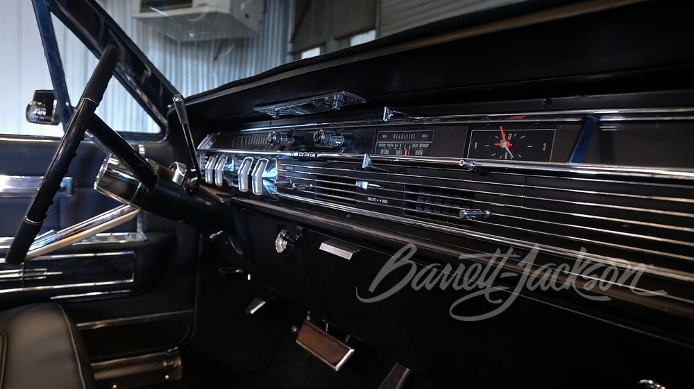 1965 Lincoln Continental 4th Gen - Image 18 of 31