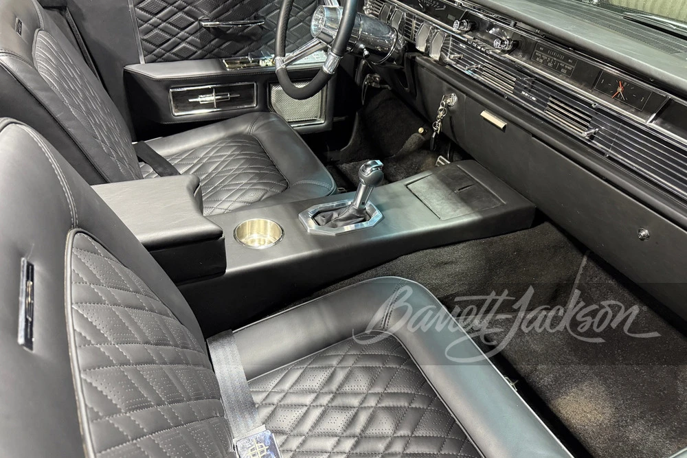 1965 Lincoln Continental 4th Gen - Image 17 of 31