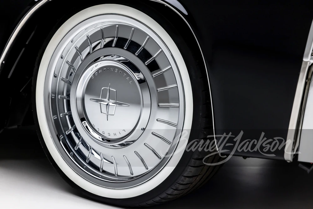 1965 Lincoln Continental 4th Gen - Image 30 of 31