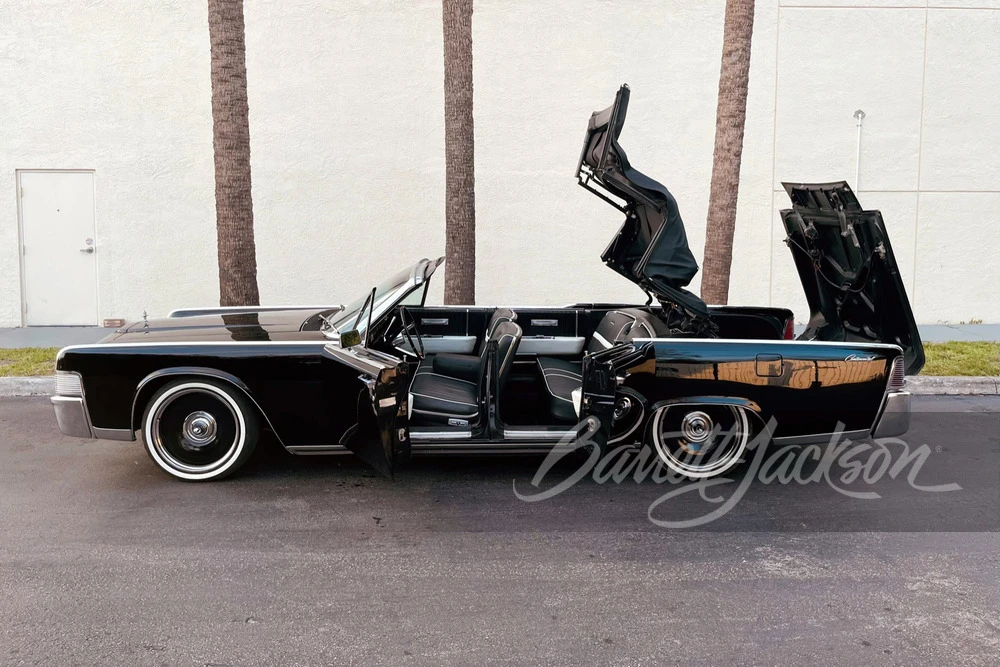 1965 Lincoln Continental 4th Gen - Image 4 of 9