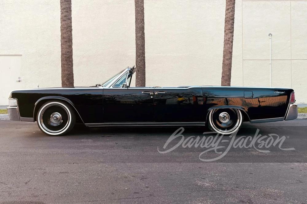 1965 Lincoln Continental 4th Gen - Image 9 of 9