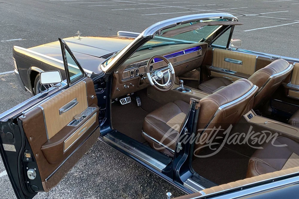 1965 Lincoln Continental 4th Gen - Image 9 of 29