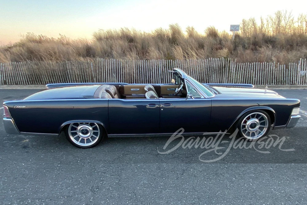 1965 Lincoln Continental 4th Gen - Image 21 of 29