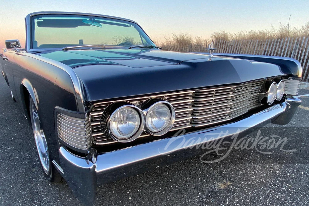 1965 Lincoln Continental 4th Gen - Image 23 of 29