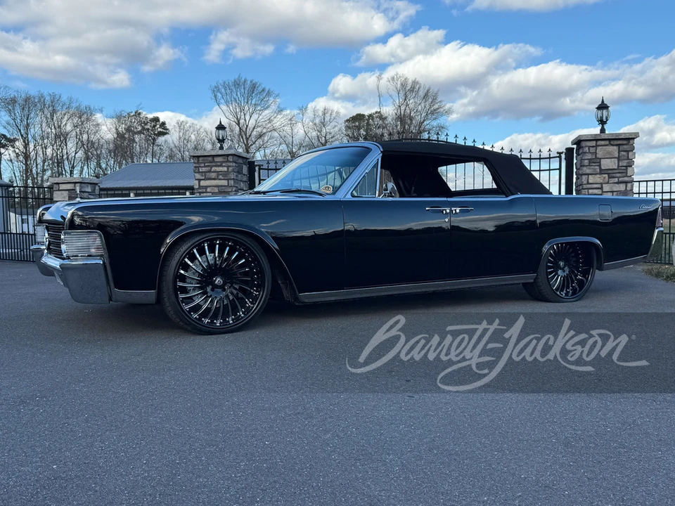 1965 Lincoln Continental 4th Gen - Image 12 of 16