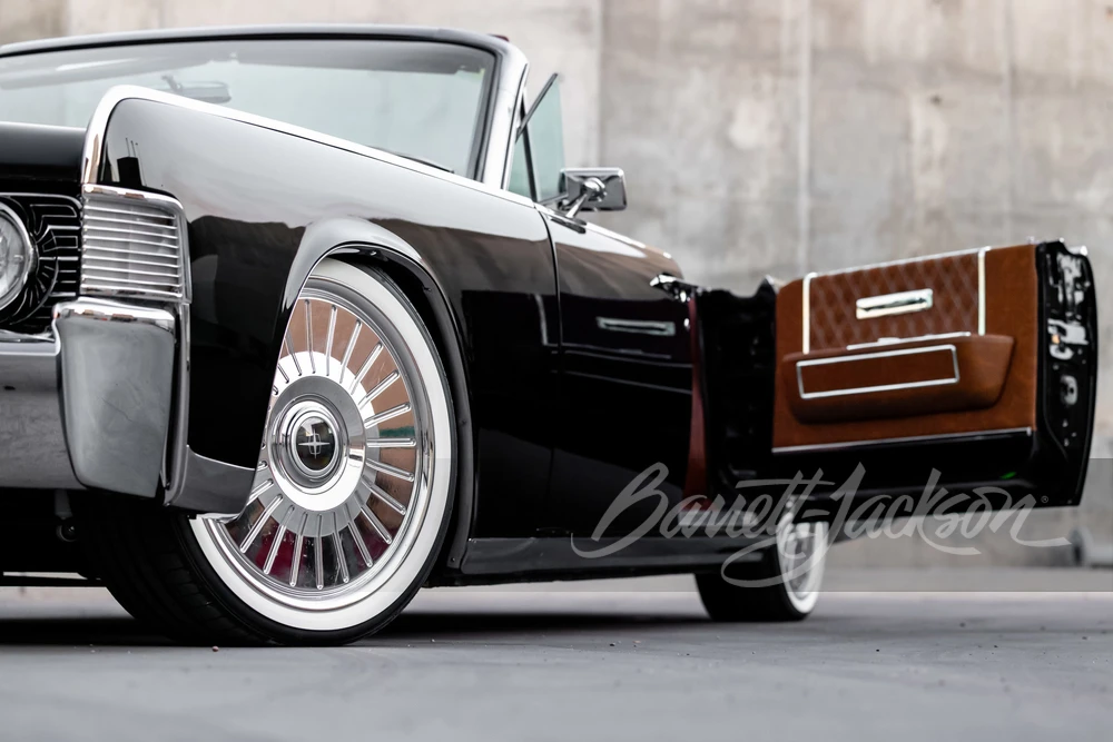 1965 Lincoln Continental 4th Gen - Image 6 of 12