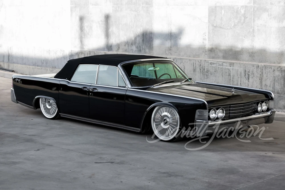 1965 Lincoln Continental 4th Gen - Image 8 of 12