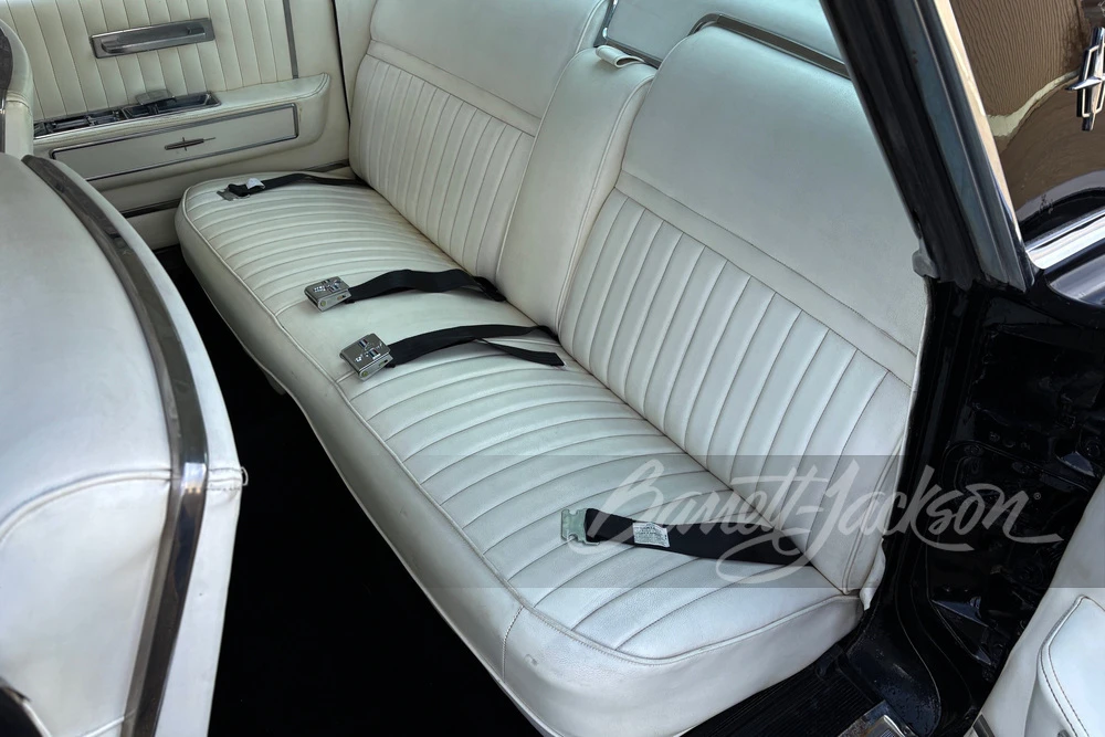 1965 Lincoln Continental 4th Gen - Image 15 of 27