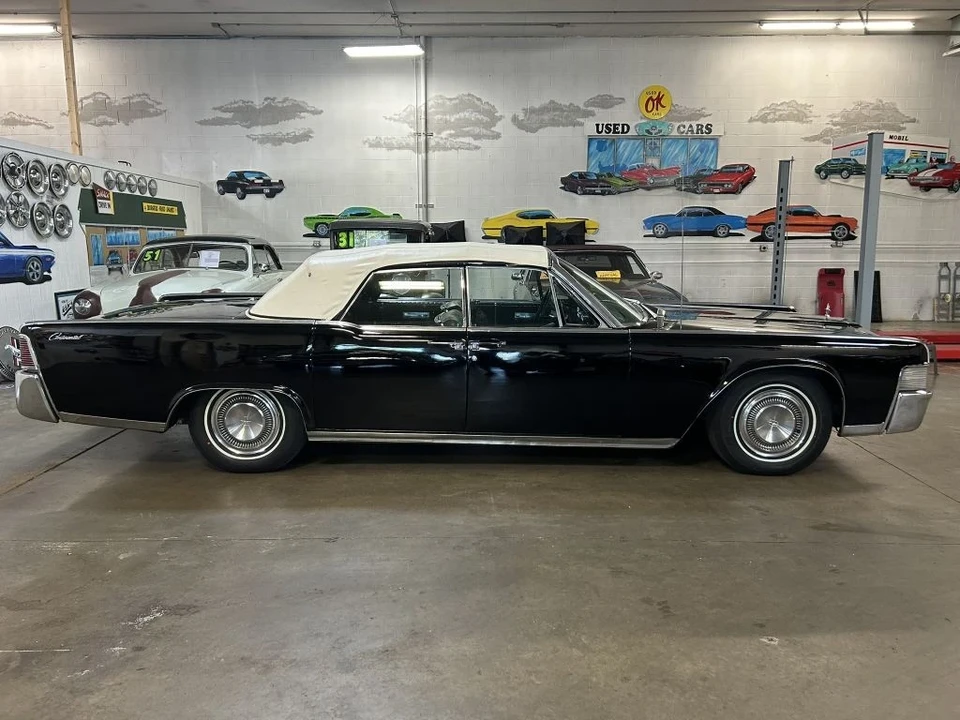 1965 Lincoln Continental 4th Gen - Image 3 of 21