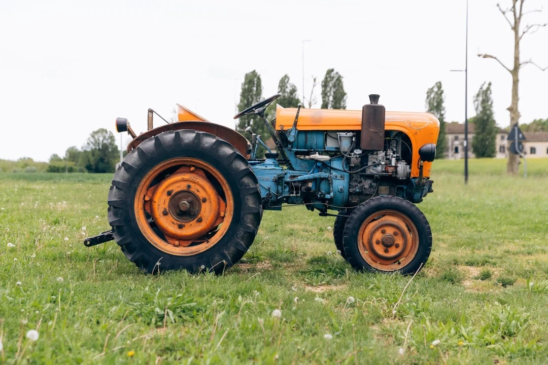 1965 Lamborghini Tractors - Image 14 of 30