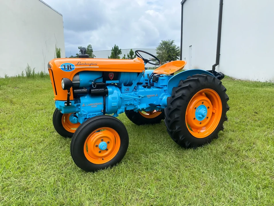 1965 Lamborghini Tractors - Image 5 of 6