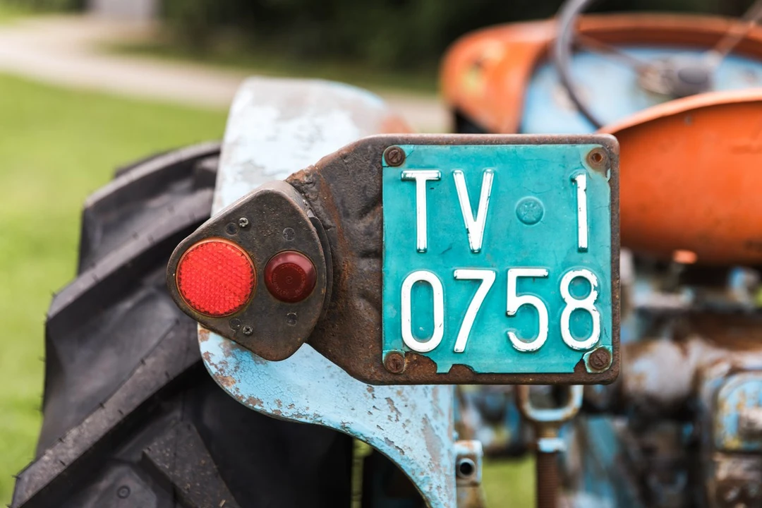 1965 Lamborghini Tractors - Image 25 of 30