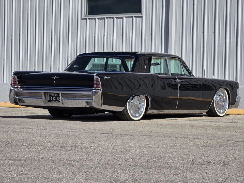 1965 Lincoln Continental 4th Gen - Image 6 of 31