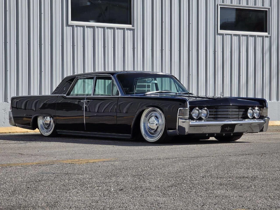1965 Lincoln Continental 4th Gen - Image 7 of 31