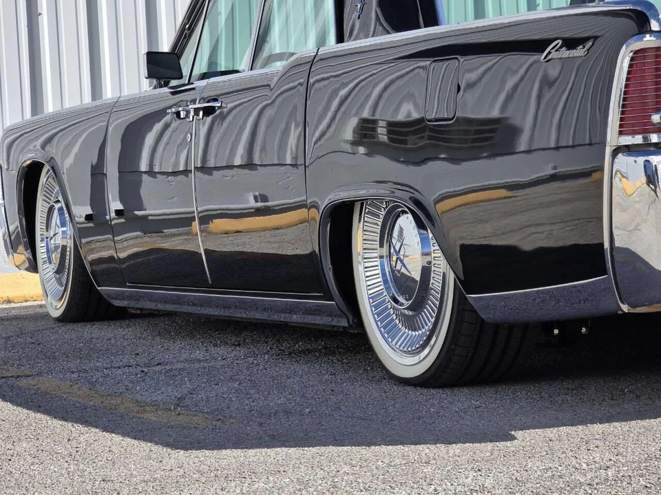 1965 Lincoln Continental 4th Gen - Image 12 of 31