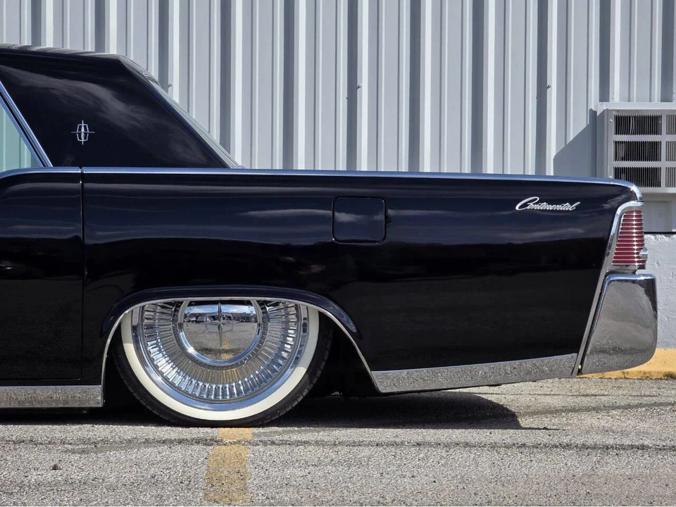 1965 Lincoln Continental 4th Gen - Image 13 of 31