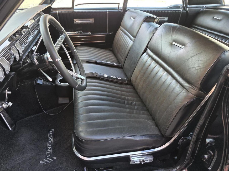 1965 Lincoln Continental 4th Gen - Image 22 of 31