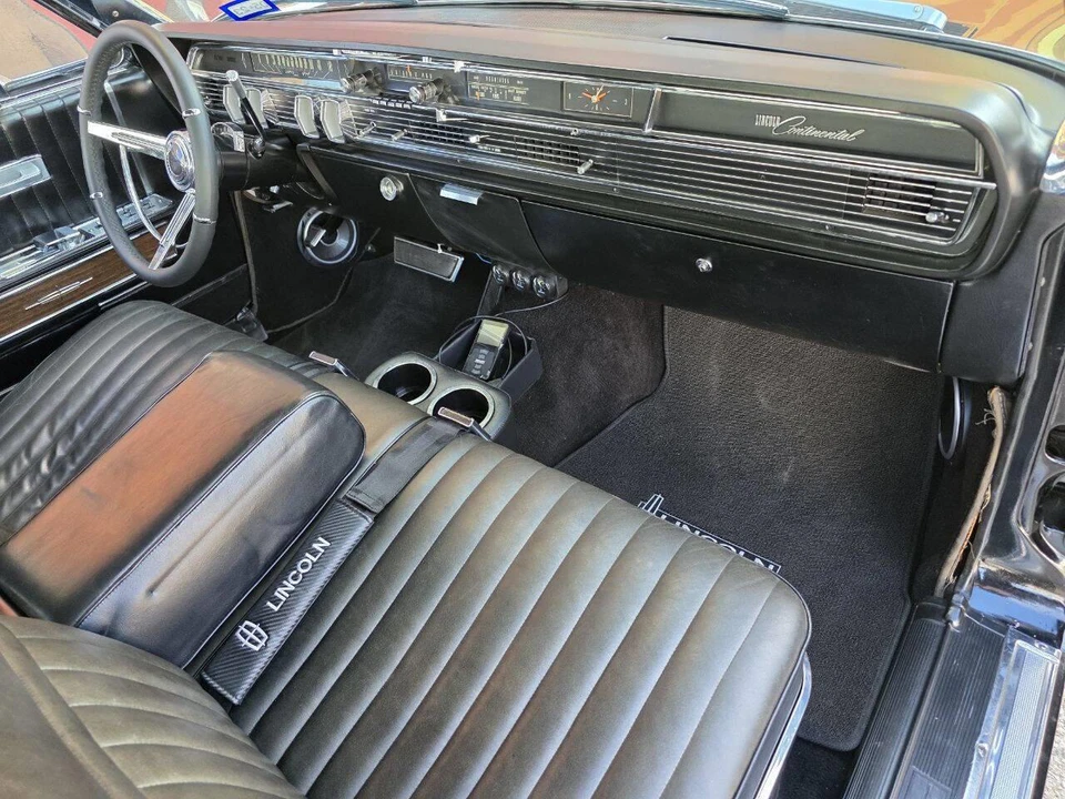1965 Lincoln Continental 4th Gen - Image 30 of 31