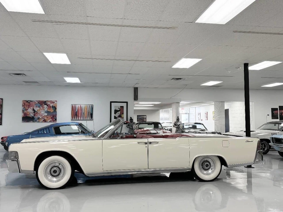1965 Lincoln Continental 4th Gen - Image 3 of 31